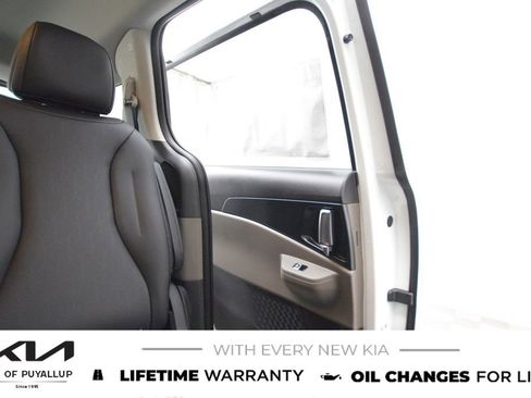 New 2026 Kia Carnival LXS image 11