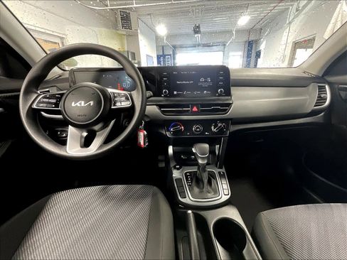 Used 2024 Kia Seltos LX image 21