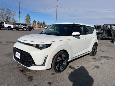 Used 2023 Kia Soul GT-Line FWD image 3