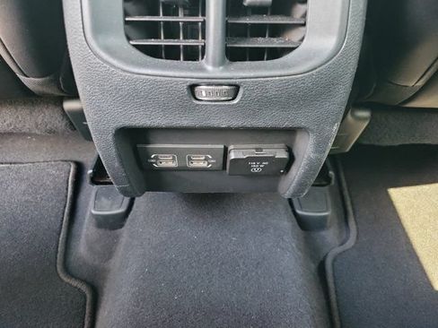 Used 2023 Jeep Cherokee Altitude Lux AWD/4WD image 15