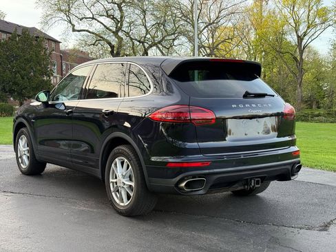 Used 2015 Porsche Cayenne Diesel AWD/4WD image 10