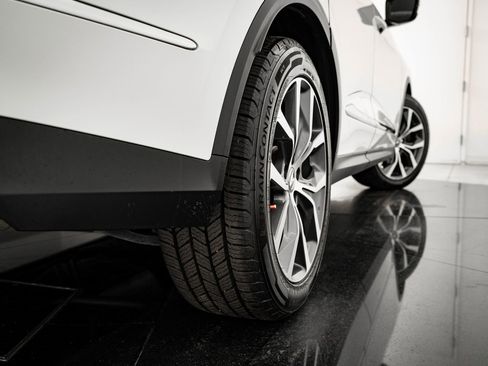 Certified 2023 Acura MDX FWD w/ Technology Package image 52