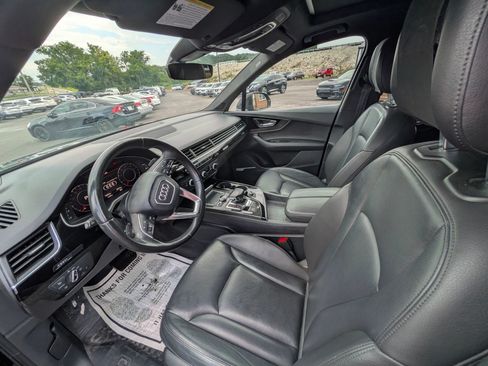 Used 2018 Audi Q7 3.0T Premium Plus w/ Premium Plus Package AWD/4WD image 19