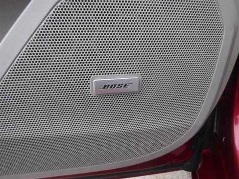 Used 2013 Cadillac XTS image 37