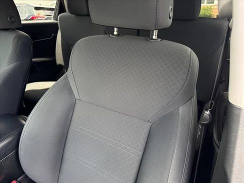 Used 2020 Kia Sorento S FWD image 11