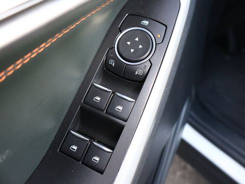 Used 2022 Ford Explorer Timberline image 9