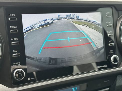 Used 2021 Toyota Tacoma TRD Off-Road image 18