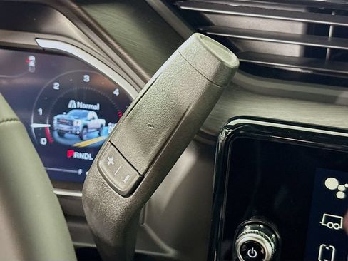 New 2026 GMC Sierra 2500 AT4 AWD/4WD image 17