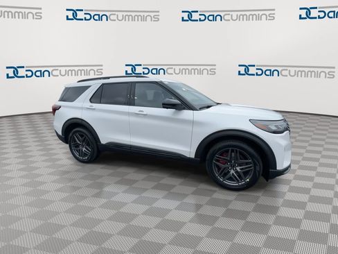 New 2026 Ford Explorer ST w/ Sun And Sound Package AWD/4WD image 9