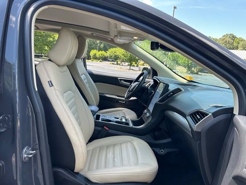 Used 2021 Ford Edge SEL w/ Convenience Package FWD image 47