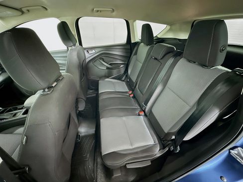 Used 2018 Ford Escape SE image 25