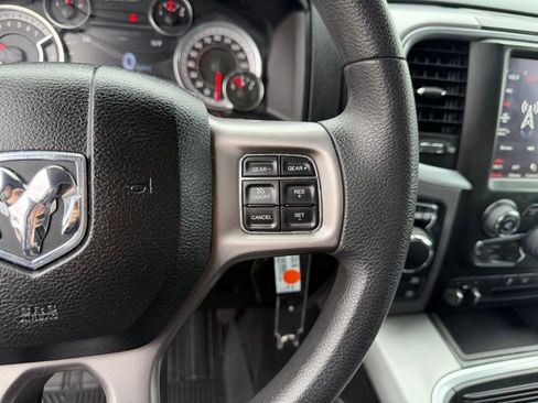 Used 2023 RAM 1500 Classic SLT w/ Trailer & Traction Group AWD/4WD image 18
