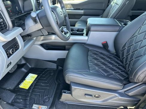 New 2026 Ford F250 XLT w/ XLT Premium Package AWD/4WD image 11