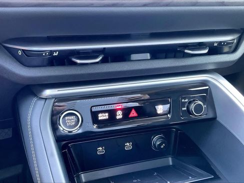 Used 2025 Audi Q5 Premium Plus AWD/4WD image 15