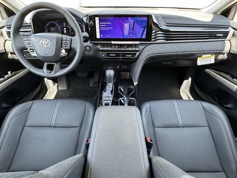 Used 2026 Toyota Camry XLE FWD image 10