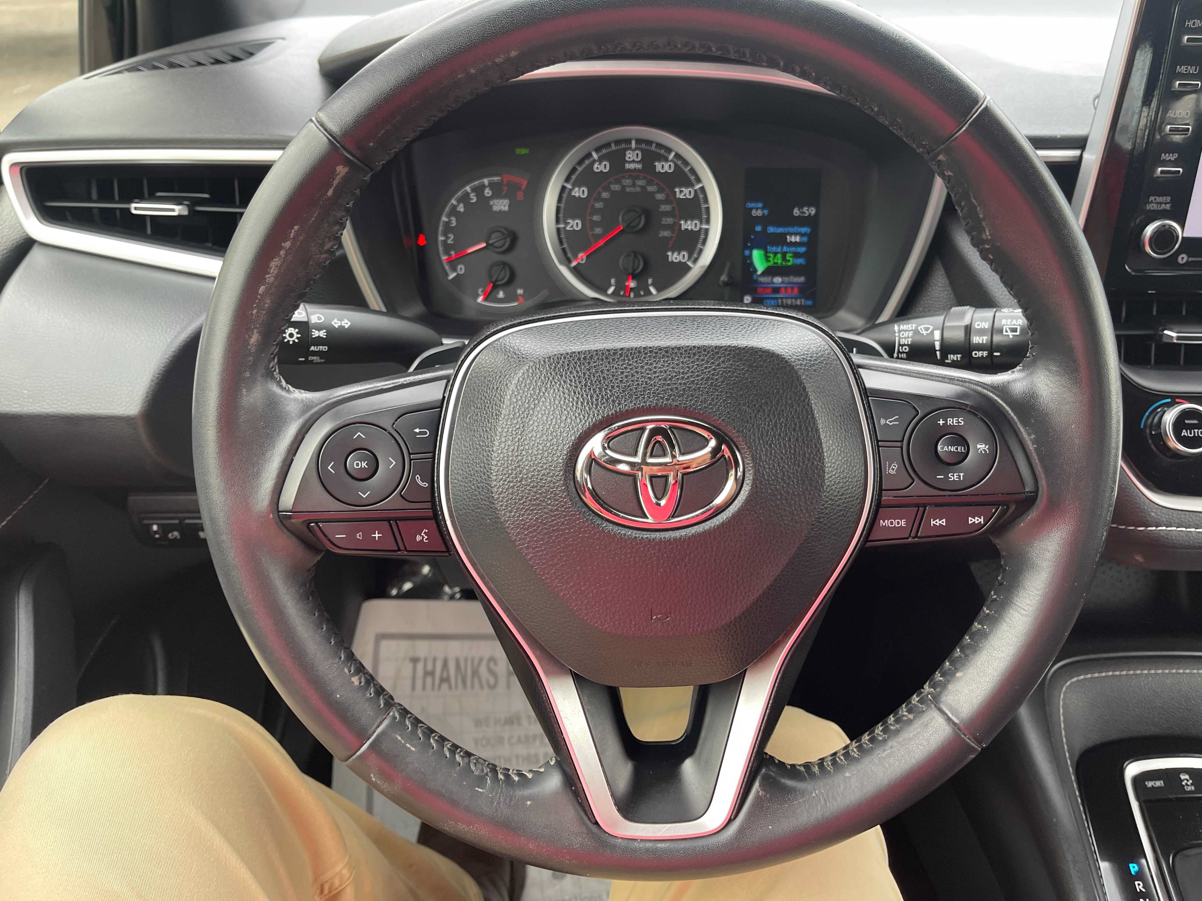 Used 2022 Toyota Corolla SE w/ SE Preferred Package FWD image 27