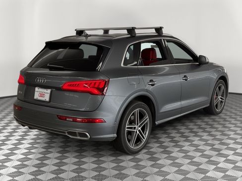 Used 2020 Audi SQ5 Prestige w/ Prestige Package AWD/4WD image 9
