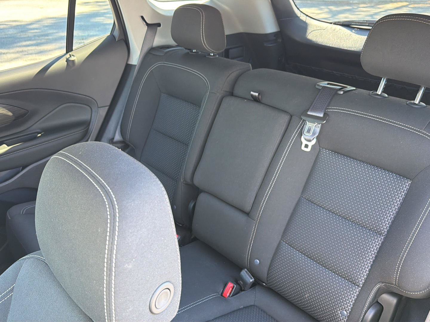Used 2024 GMC Terrain SLE w/ Driver Convenience Package AWD/4WD image 29