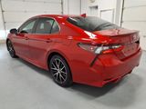 Used 2023 Toyota Camry SE image 5