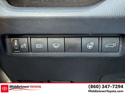 Certified 2021 Toyota RAV4 XLE w/ Convenience Package image 18