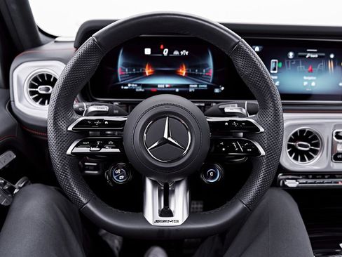 Used 2025 Mercedes-Benz G 63 AMG 4MATIC image 61