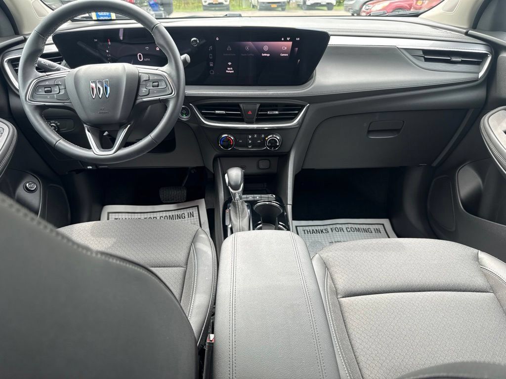 Used 2024 Buick Encore GX Preferred w/ Advanced Technology Package FWD image 18