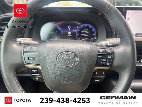 Used 2023 Toyota Crown AWD/4WD image 20