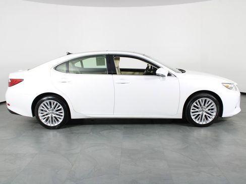 Used 2014 Lexus ES 350 w/ Ultra Luxury Package image 13