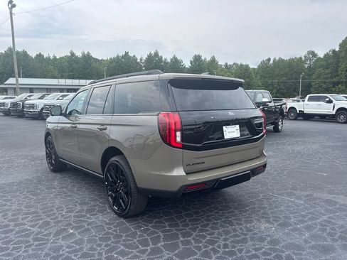 New 2027 Ford Expedition Platinum w/ Stealth Performance Package AWD/4WD image 7