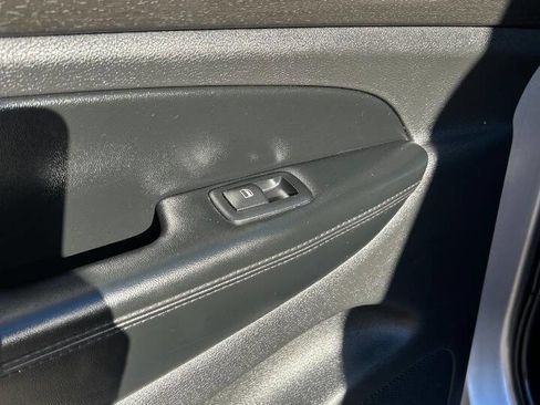 Used 2017 Jeep Grand Cherokee Laredo w/ Quick Order Package 2BE image 30