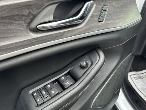 Used 2024 Jeep Grand Cherokee Limited 4xe image 19