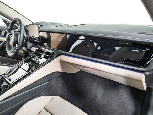 New 2026 Porsche Panamera 4 AWD/4WD image 25