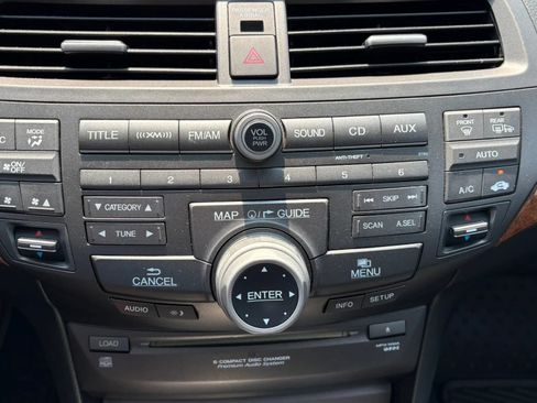 Used 2011 Honda Accord EX-L image 23