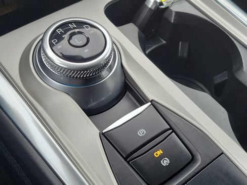 Certified 2023 Ford Explorer XLT w/ Equipment Group 202A image 33