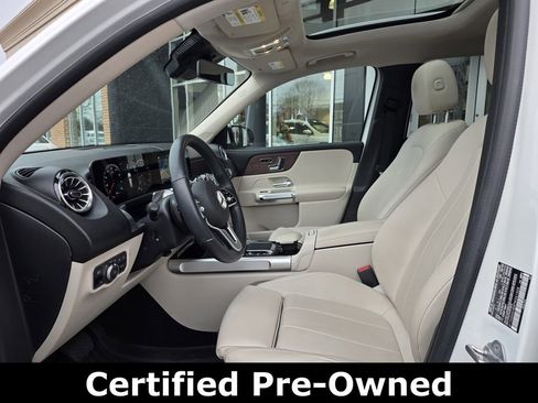 Certified 2023 Mercedes-Benz GLB 250 4MATIC image 22