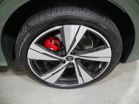 New 2026 Audi SQ5 Premium Plus image 15