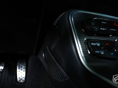 Used 2022 Dodge Challenger SRT Hellcat w/ Plus Package image 35