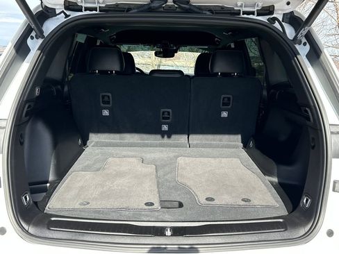 Used 2024 Jeep Grand Cherokee Limited w/ Trailer Tow Package image 5