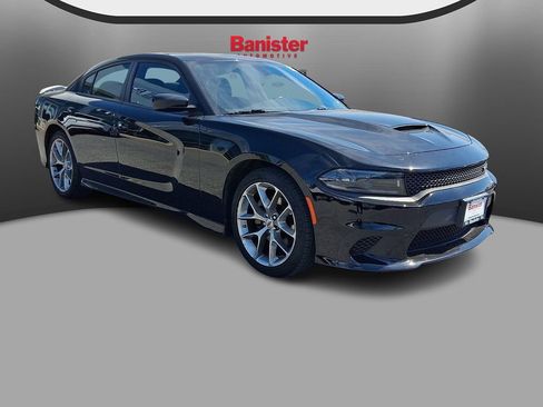 Used 2023 Dodge Charger GT RWD image 3