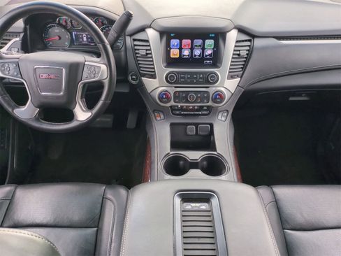 Used 2017 GMC Yukon SLT w/ Open Road Package image 16