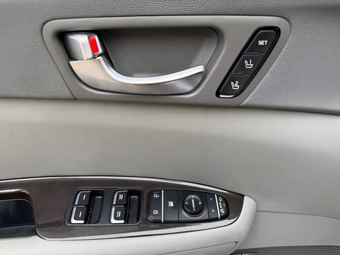 Used 2016 Kia Optima EX w/ Premium Package image 23