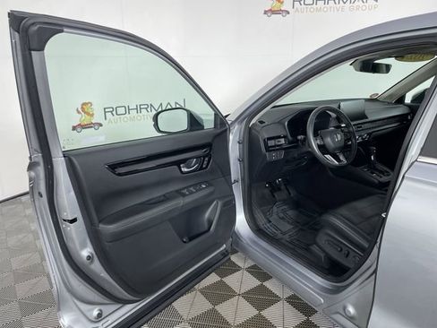 Used 2024 Honda CR-V EX-L image 17
