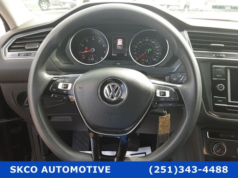 Used 2020 Volkswagen Tiguan S w/ 3rd Row Seat Package image 18