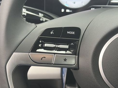 New 2026 Hyundai Elantra Limited image 24