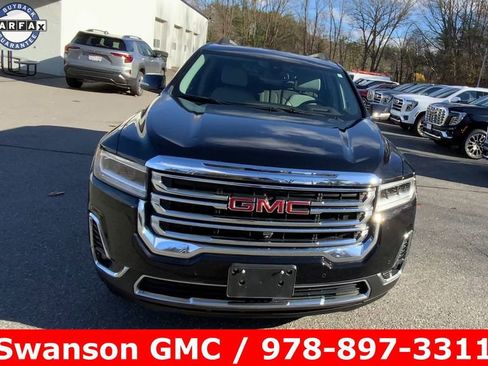 Certified 2023 GMC Acadia SLT w/ Technology Package image 4