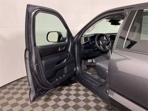 Used 2022 Toyota Tundra SR5 image 11