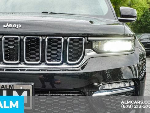 Used 2023 Jeep Grand Cherokee Limited AWD/4WD image 11