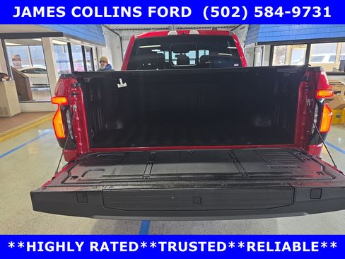 Used 2025 Ford F150 Lightning Lariat AWD/4WD image 7