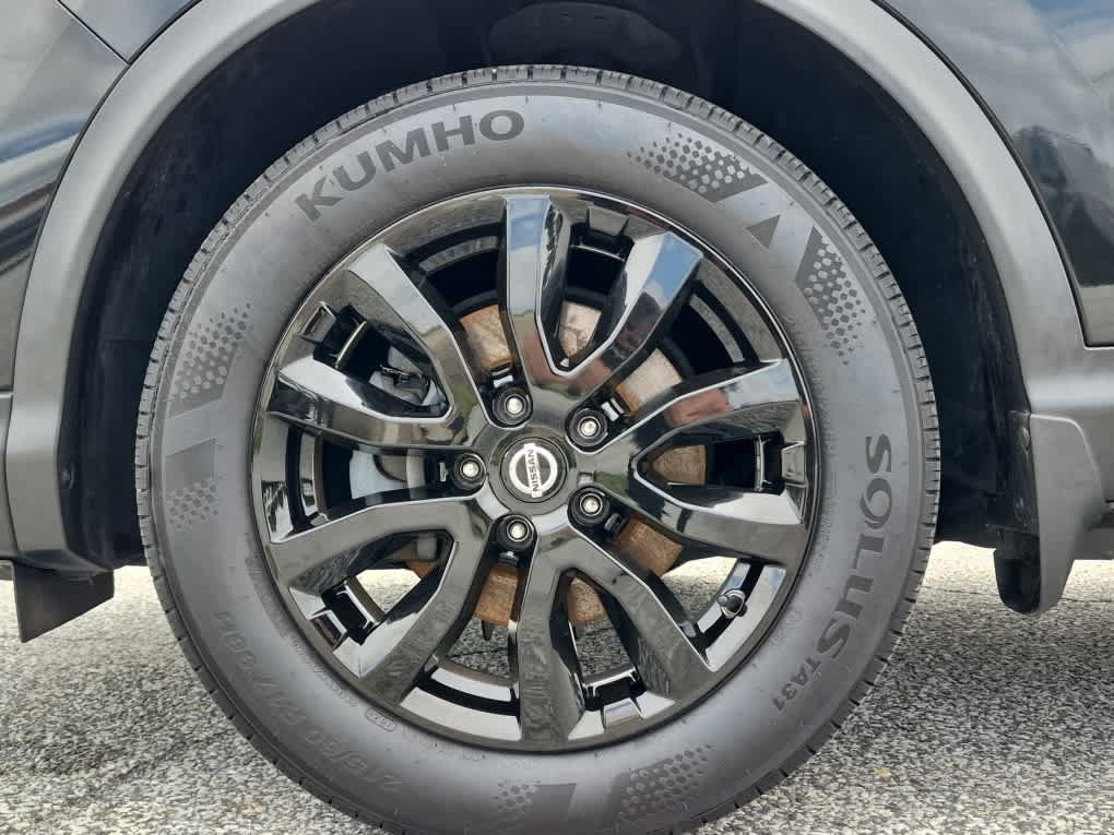 Used 2020 Nissan Rogue Sport SV w/ Technology Package AWD/4WD image 6