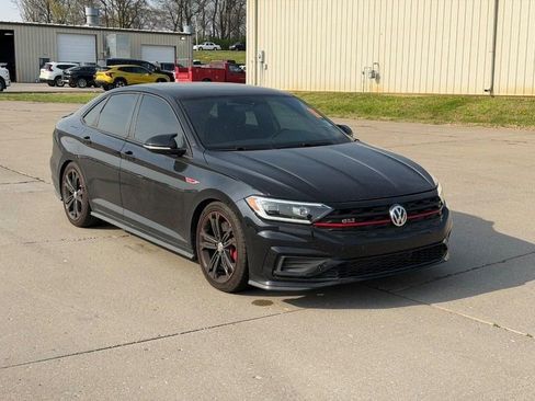 Used 2019 Volkswagen Jetta GLI FWD image 1
